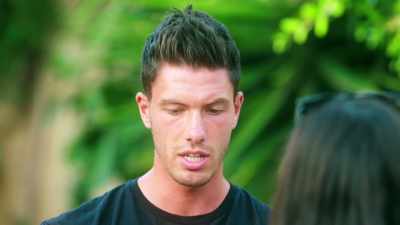 Watch everyone's
relationships, - Love Island