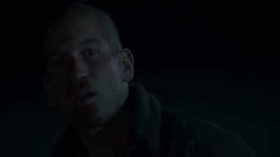 Watch my hand. - The Walking Dead