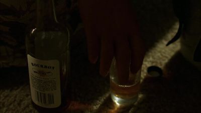Watch him, grab him.
Oh, he almost got you, Mike. - True Blood