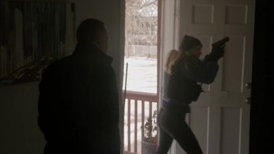 Watch it, Sarge. - Chicago P.D.