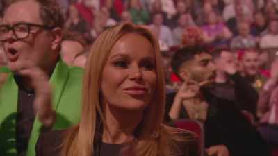 Watch out, everyone,
this next question is coming from... - An Audience With Kylie