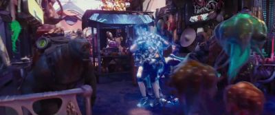 - Watch out!
- Sorry! - Valerian and the City of a Thousand Planets