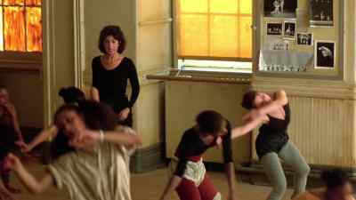 Watch your plié, Coco. - Fame