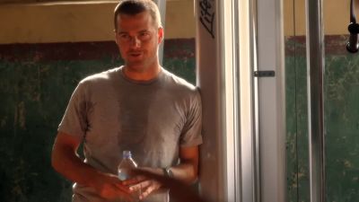 Watch his shoulders,
he's telegraphing. - NCIS: Los Angeles