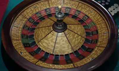 Watch the board. - Blackbeard's Ghost