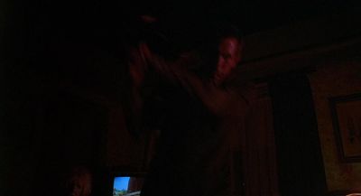 Watch the guitar - Psycho III