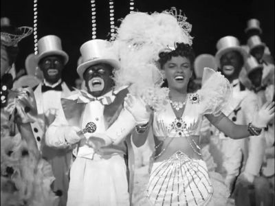 Watch them shufflin' along See them shufflin' along - Babes on Broadway