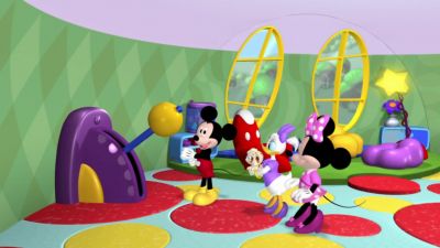 WATCH THIS, BELLA. - Mickey Mouse Clubhouse