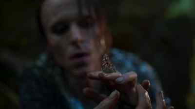 Watch very carefully. - Britannia
