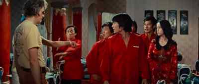 - Watch where you're going.
- Oh sure. - The Way of the Dragon