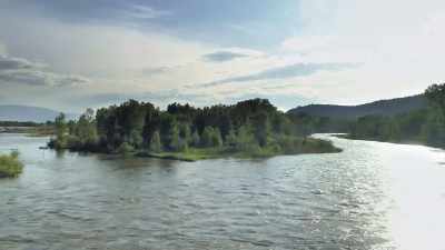 Water levels drop again
just as clouds of white - Epic Yellowstone