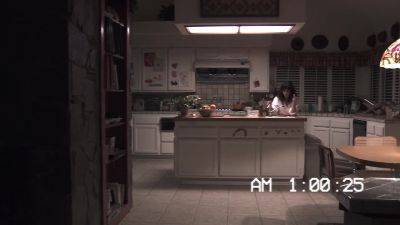 (WATER RUNNING) - Paranormal Activity 3