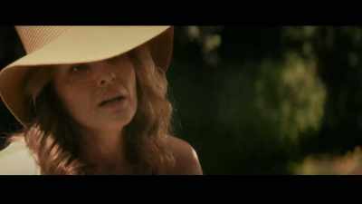 (water splashes)
(Nancy sighs) - Katie's Mom