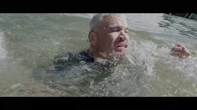 (water splashes) - Bull Shark 3