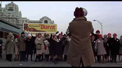 Wave your hands! - The King of Marvin Gardens