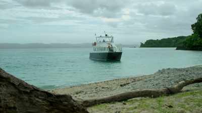 [waves crashing]
 [seabirds cawing] - Retreat to Paradise