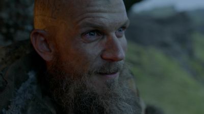 (WAVES CRASHING) - Vikings