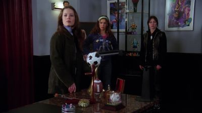 Way to go, Pheebs. - Charmed