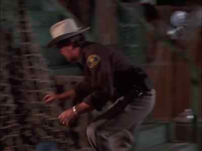 Wayne! - Murder, She Wrote