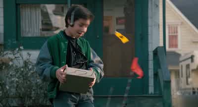 - WAYNE: Tommy, stop the lawn mower! - Honey, I Shrunk the Kids