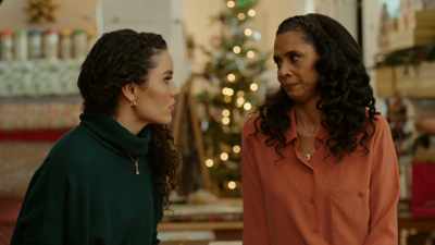 We had a big fight. - Six Degrees of Santa