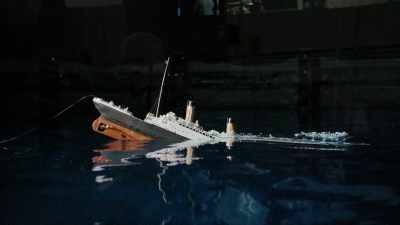 We were actually breaking at around 25,
26 degrees, - Titanic: 20 Years Later with James Cameron