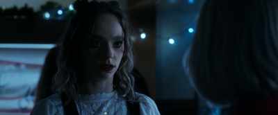 We all can see you so you're not
dead or invisible. - It's a Wonderful Knife