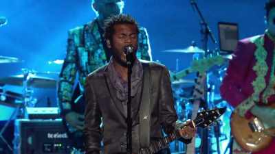 ♪ We all - Let's Go Crazy: The Grammy Salute to Prince