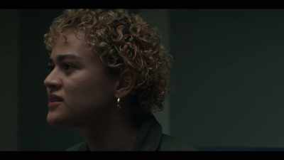 We all take our orders
from the president. - Y: The Last Man