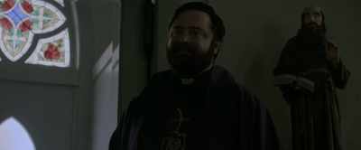 We always get a big crowd for
midnight mass. You'll see. - The Leech