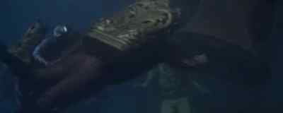 We always hold them in
such large networks, - Captain Nemo and the Underwater City