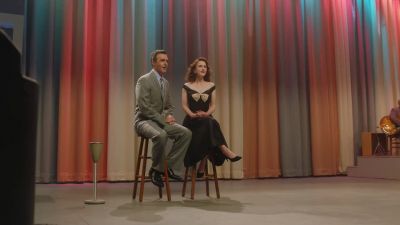 We are back
with our lady writer. - The Marvelous Mrs. Maisel