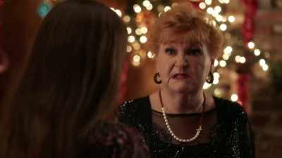We are dealing with a top-shelf
Christmas slut! - Christmas with the Campbells