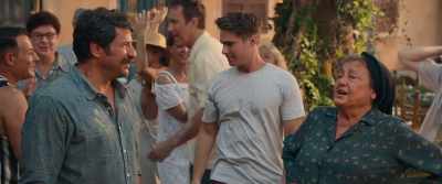 We are finally ready for the wedding. - My Big Fat Greek Wedding 3