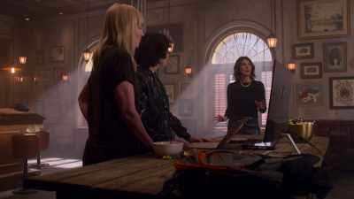 We are gonna transform this place - Leverage: Redemption