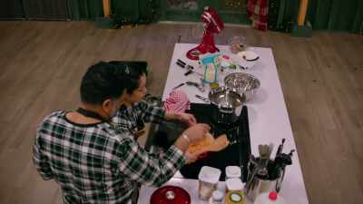 - We are halfway through the
challenge and we are stressed - Baking It