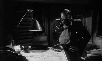 We are home, Tauber. - The Train
