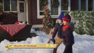 We are not--
I am not doing this.[PJ CHUCKLING] - A Godwink Christmas: Second Chance, First Love