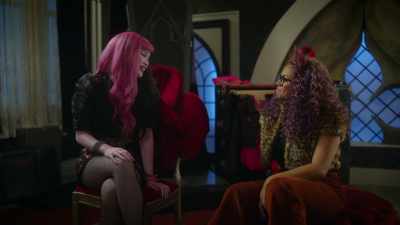 - We are quite a pair.
- [chuckles] - Monster High: The Movie