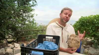 We are quite sure that
it's Alexander the Great. - Lost Treasures of Rome