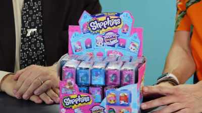 We are unboxing
Shopkins World Vacation! - Who Is America?