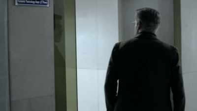 - We are working here.
- The guard can't do anything. - No Date, No Signature