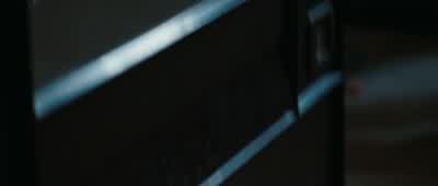We ask that our passengers remain calm and orderly during these difficult circumstances. - The Day the Earth Stood Still