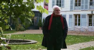 We ask the writer, Pascal Bonafoux, - Van Gogh: Of Wheat Fields and Clouded Skies