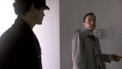 We assumed the thief
went through blind spots - White Collar