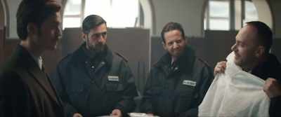 We barely have enough cops
and they're inexperienced, - The Girl in the Fog