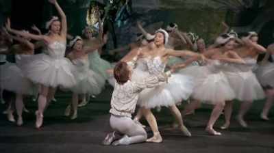 We become one body, one soul. - Nureyev
