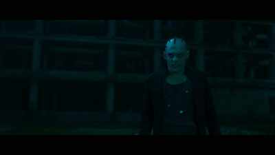 We belong to the same master. [growls] - Dampyr
