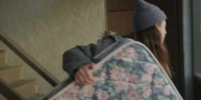 - We both know you were being sarcastic.
- Okay. - Maid