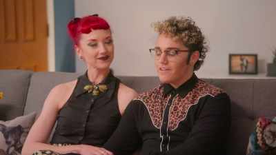 We were both performing
on the burlesque scene, - How To Build a Sex Room